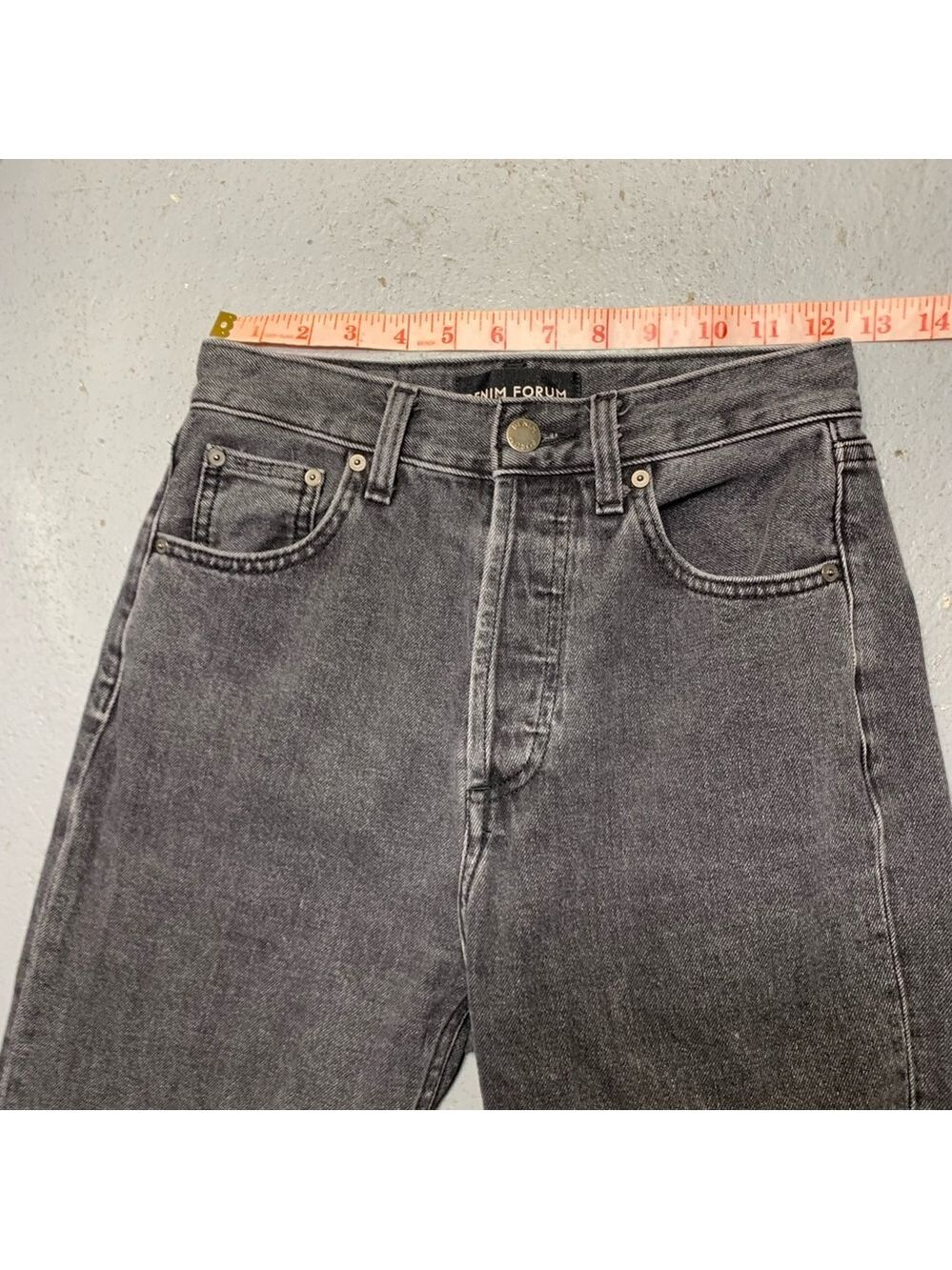 Aritzia Denim Forum The 90s Joni Hi-Rise Jean Washed Black Denim Button Fly 23 - Picture 13 of 15